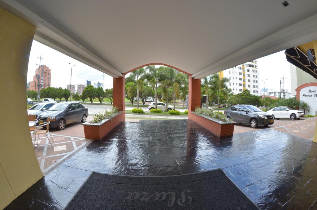Hotel Pinares Plaza Pereira Exterior photo