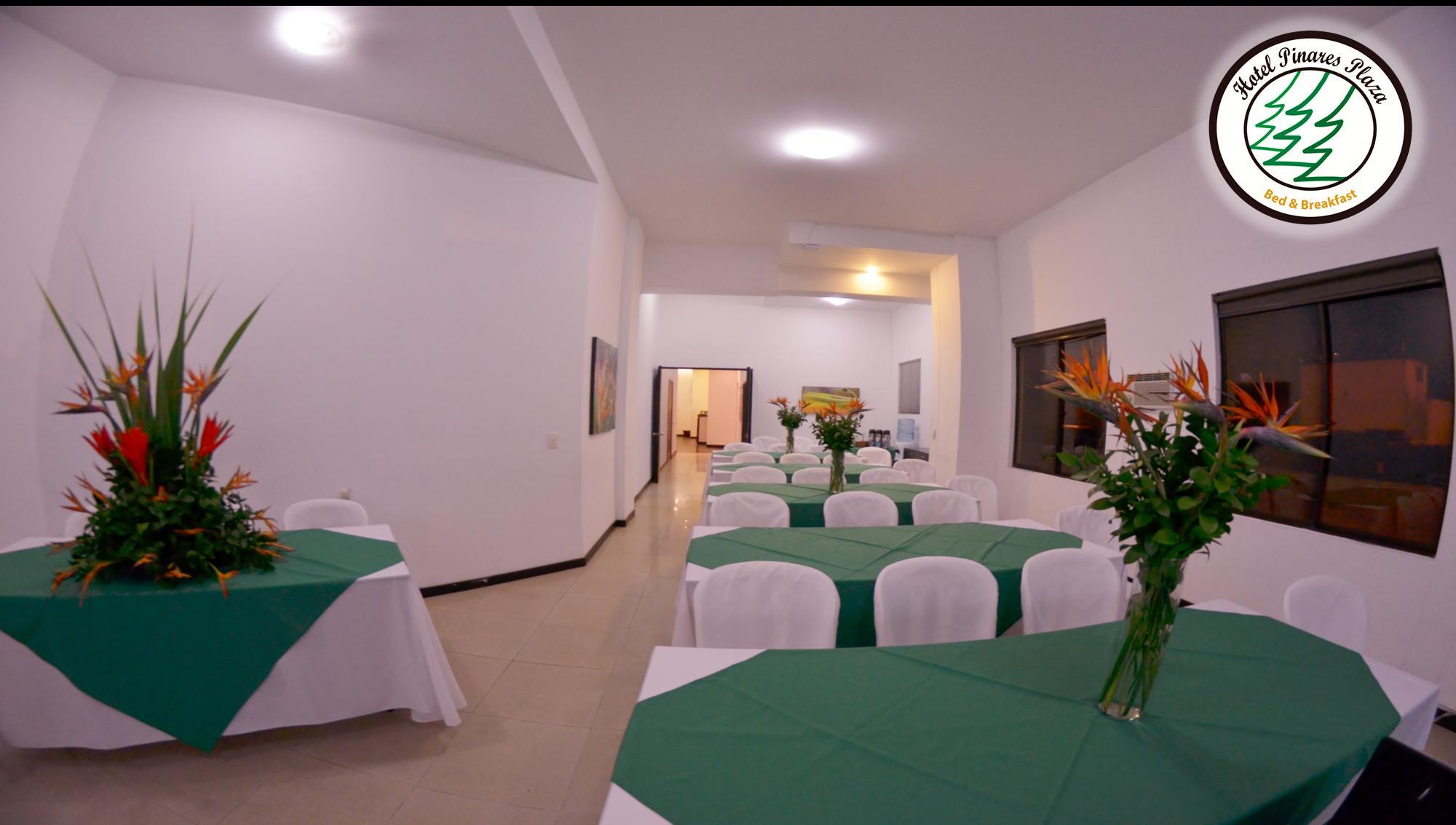 Hotel Pinares Plaza Pereira Exterior photo