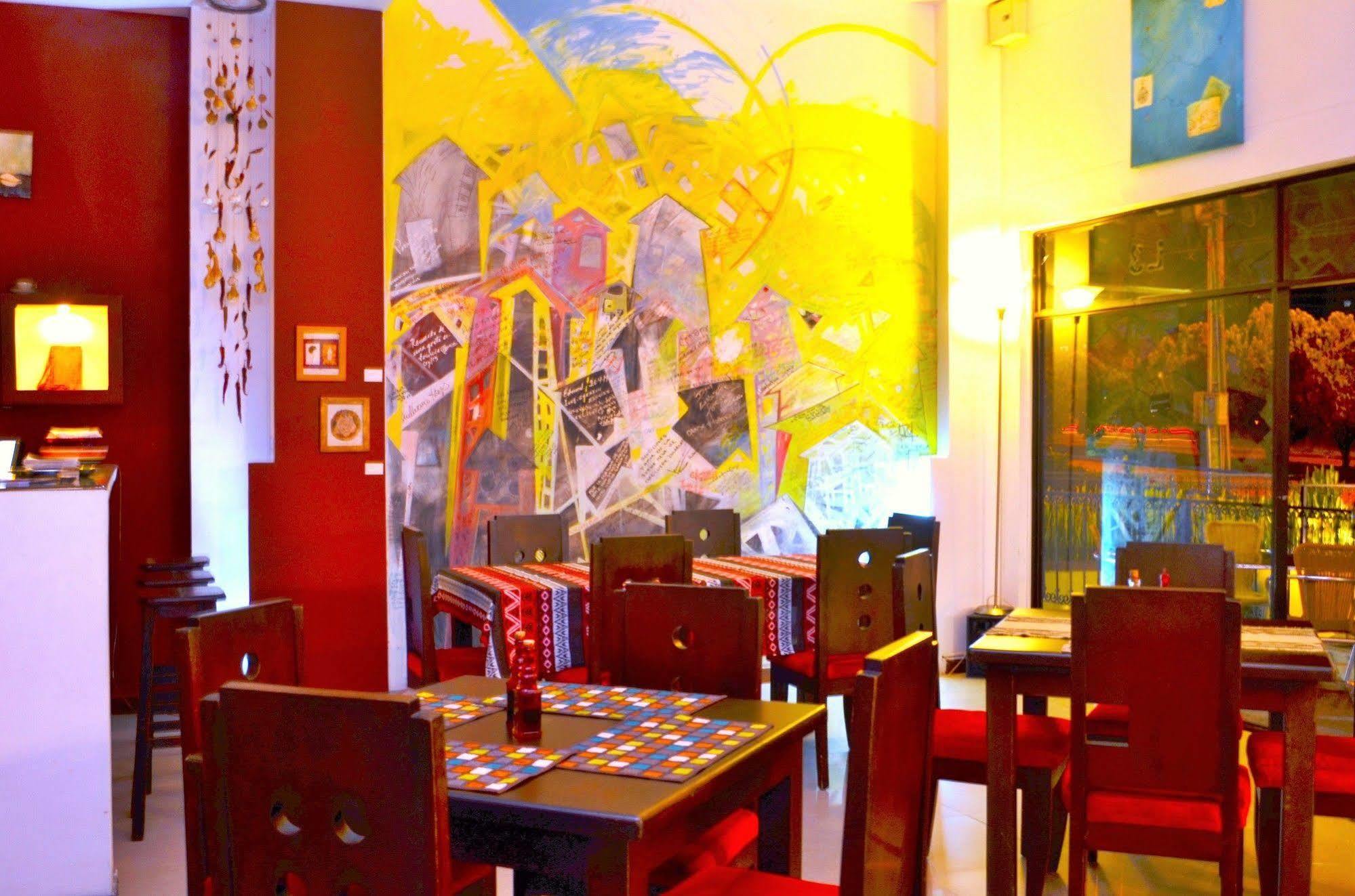 Hotel Pinares Plaza Pereira Exterior photo